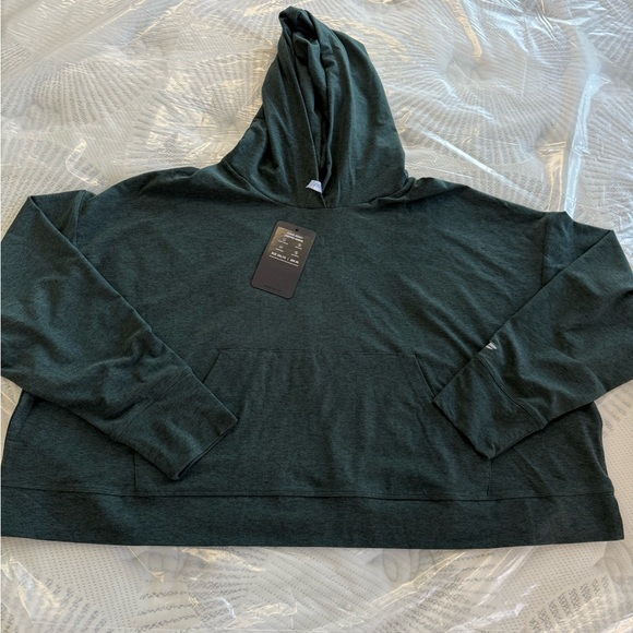 “SIZE XXL”FABLETICS JERSEY CROPPED HOODIE - Picture 3 of 4